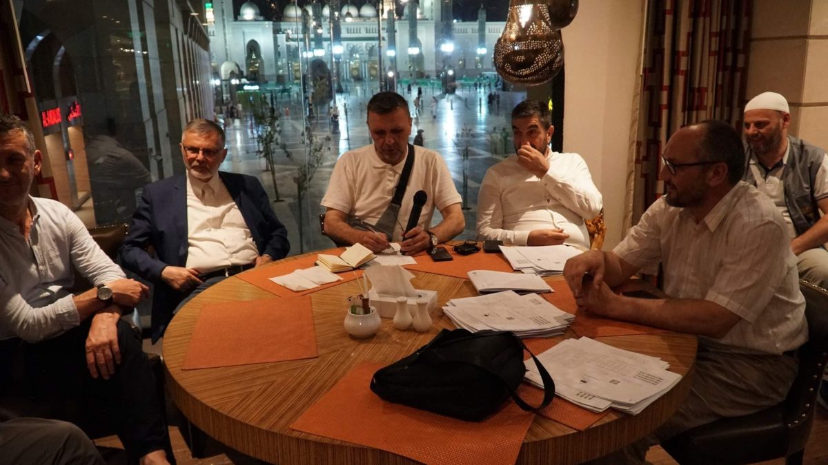 Medina: Održan prvi sastanak vodiča