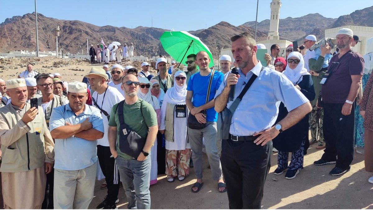 Bosanskohercegovačke hadžije danas boravile na brdu Uhud