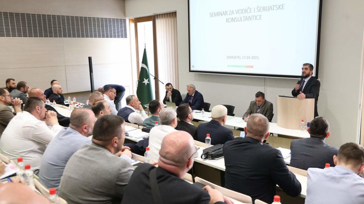 Pripreme za hadž: U Sarajevu održan seminar za vodiče