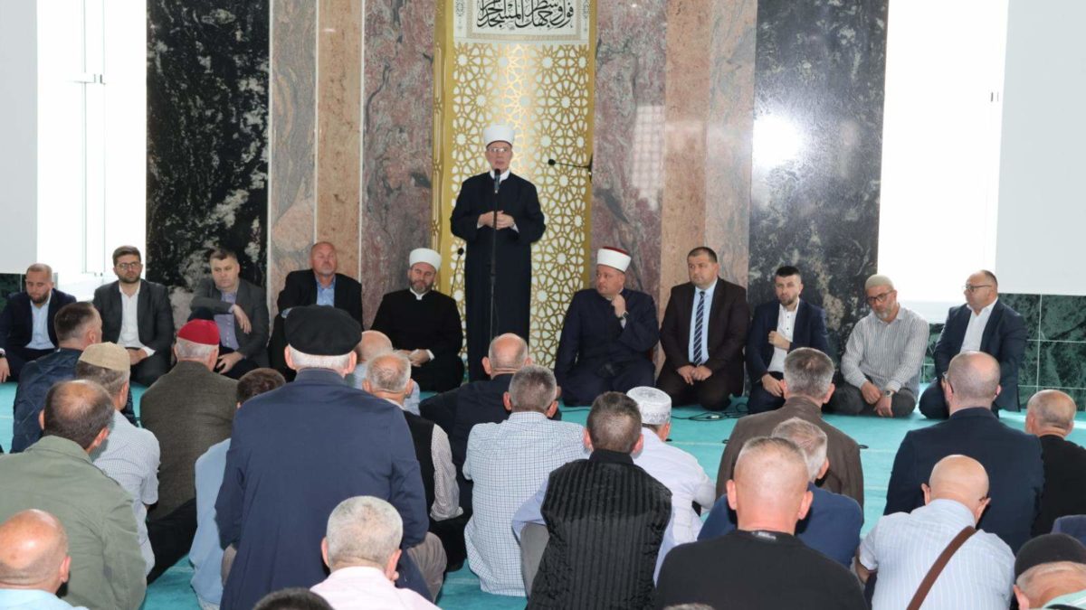 Ikrar-dova za hadžije Muftijstva tuzlanskog